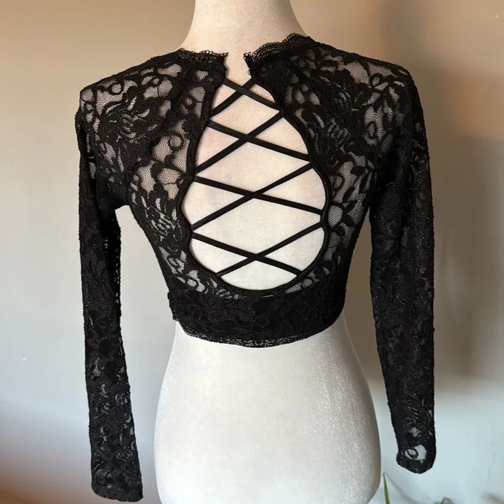 My Michelle Y2K Black Lace Crop Top SZ 3 glitter/witchy feminine whimsygoth vamp